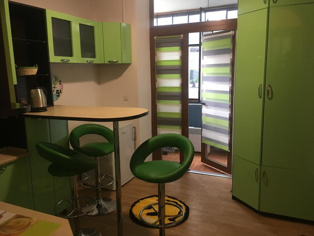 1 Starodubska Apartment Lwów Zewnętrze zdjęcie